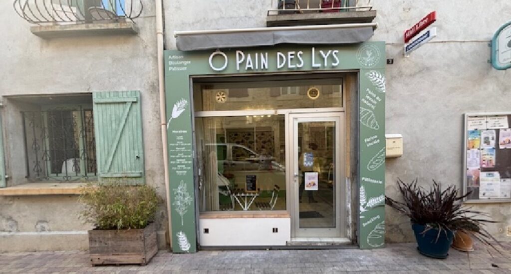Boulangerie Ô Pain des Lys à roquefort des corbières, près de notre gîte à louer Maison clown